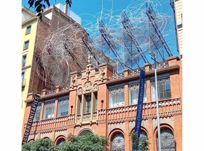 L'altra Barcellona al museo di arte moderna e contemporanea della Fundaciò Antoni Tàpies